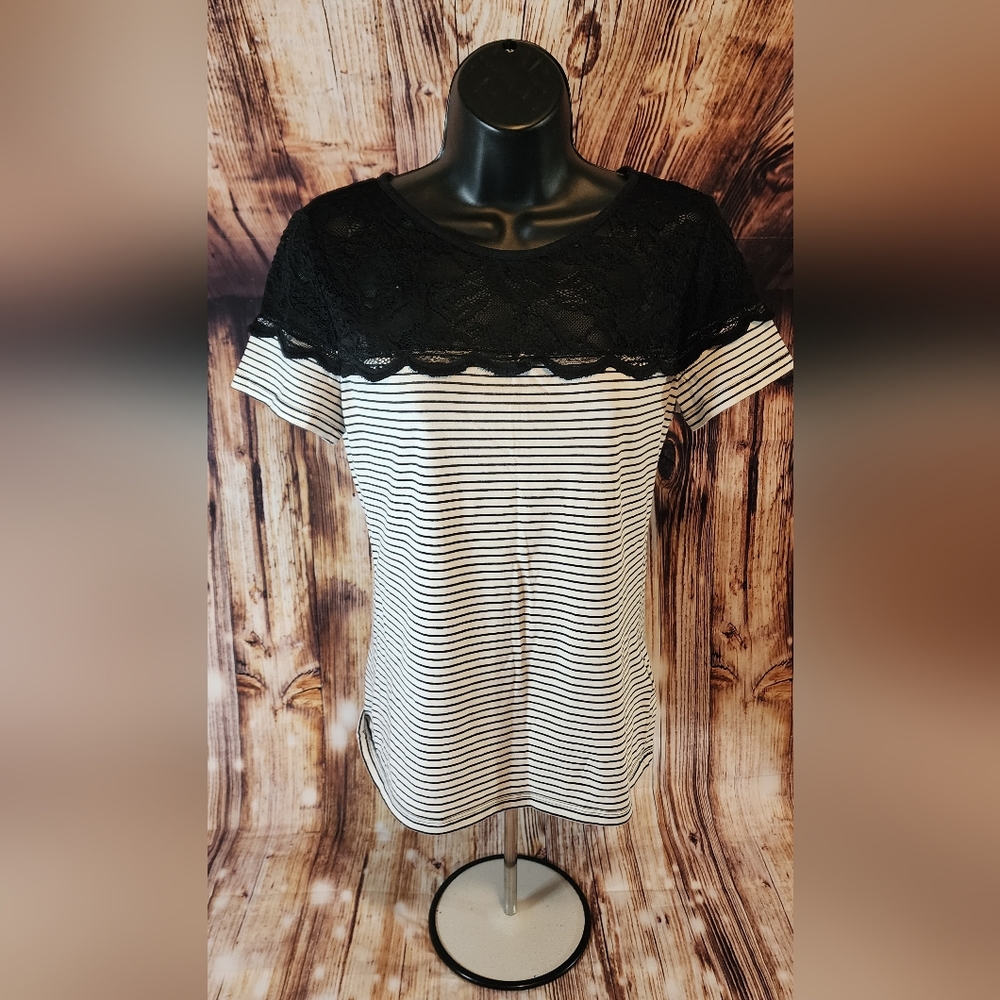 H&M stripped top